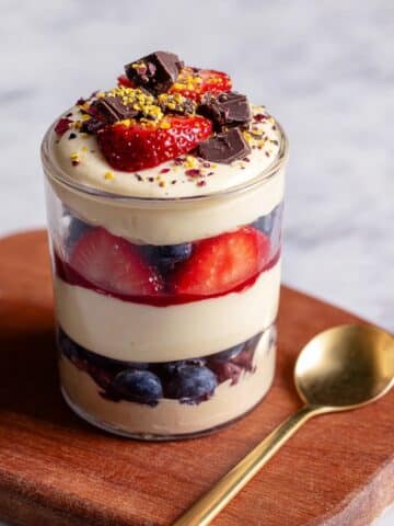 Whipped Honey Cottage Cheese Parfait Recipe