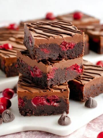 Fudgy Cherry Brownies Recipe