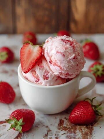Strawberry Swirl Ice Cream Recipe