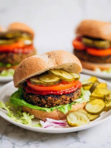Easy Black Bean Burgers Recipe
