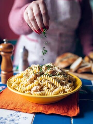 Creamy Smoked Salmon Fusilli Pasta - No Cheese Recipe