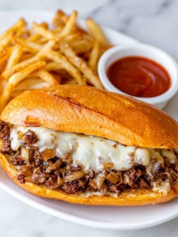 Creamy Garlic Butter Philly Cheesesteak Sandwiches Recipe