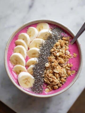 Healthy Pink Smoothie Bowl Recipe