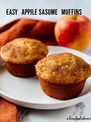 Easy Applesauce Muffins Recipe