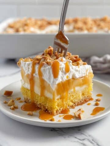 Pumpkin Poke Cake with Caramel and Cool Whip Recipe