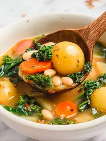 Tuscan White Bean Soup Recipe