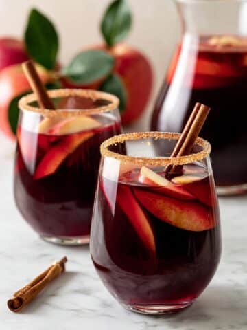 Honeycrisp Apple Red Sangria Recipe