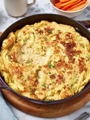 Leftover Turkey Cheesy Buffalo Dip Recipe