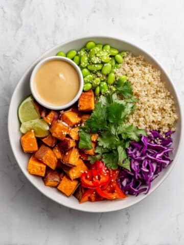 Healthy Thai Coconut Quinoa Bowl Recipe