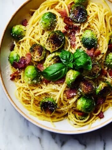 Easy Lemon Basil Pasta with Balsamic Brussels Sprouts and Crispy Prosciutto Recipe