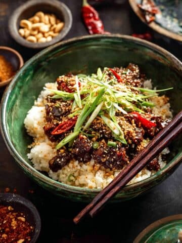 20 Minute Korean Gochujang Beef Bowls Recipe