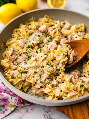 15 Minute Chicken Cordon Bleu Pasta Recipe