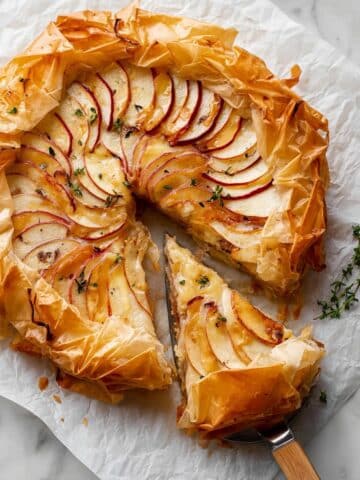 Apple Brie Phyllo Galette with Honey & Thyme Recipe