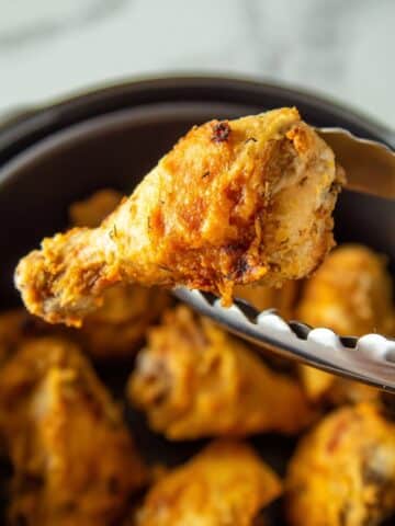 Lemon Dijon Pressure Cooker Chicken Drumsticks with Crispy Finish Recipe