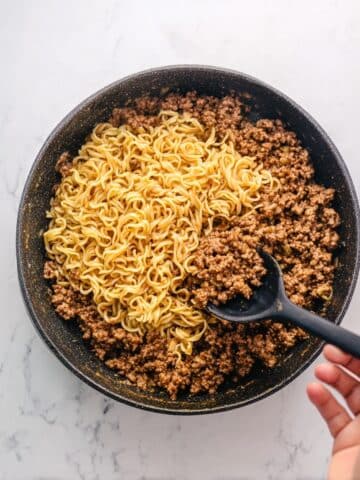 Easy Ground Beef Ramen Noodles with Ginger Recipe
