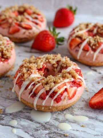 Strawberry Coffee Cake Donuts Recipe
