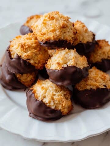 Coconut Macaroons with Chocolate Dipping Recipe