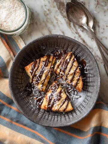 Dairy-Free and Gluten-Free Coconut Macaroon Pyramids Recipe