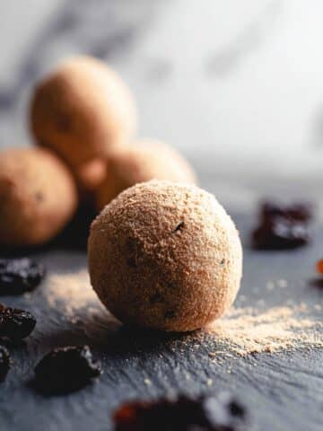 Vegan Chocolate Truffles with Blueberries Recipe