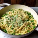 Simple Spaghetti with Garlic, Peas and Parmesan Recipe