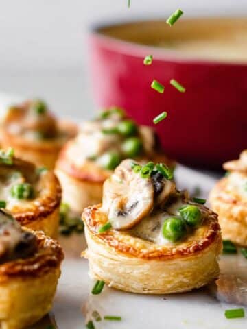 Chicken à la King in Puff Pastry Shells Recipe