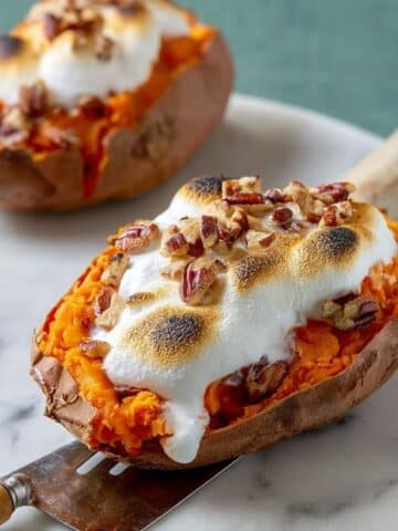 Marshmallow Creme Baked Sweet Potatoes Recipe