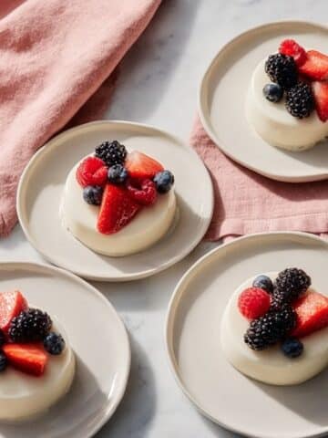 Creamy Vanilla Panna Cotta Recipe