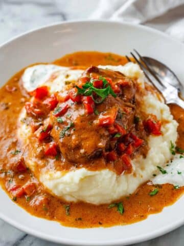 Classic Chicken Paprikash with Sour Cream and Bell Peppers Recipe