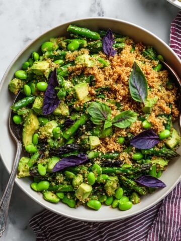 Crispy Quinoa and Roasted Asparagus Salad Recipe