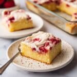 Strawberry Earthquake Cake Recipe