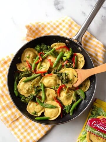 Cheese Ravioli Stir-Fry in Peanut Sauce Recipe