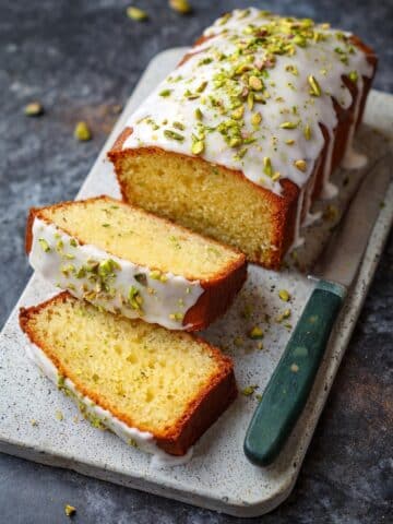 Pistachio and Lime Cake Recipe