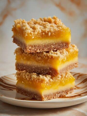 Pineapple Coconut Crumb Bars Recipe