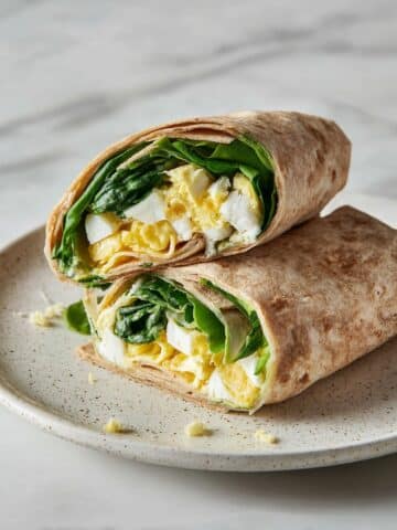 Smoked Salmon Breakfast Wrap with Feta & Egg Whites Recipe