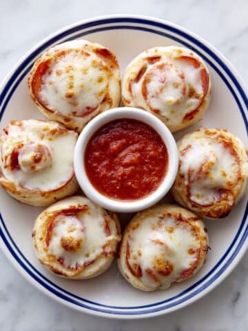 Pepperoni Pizza Pinwheels Recipe
