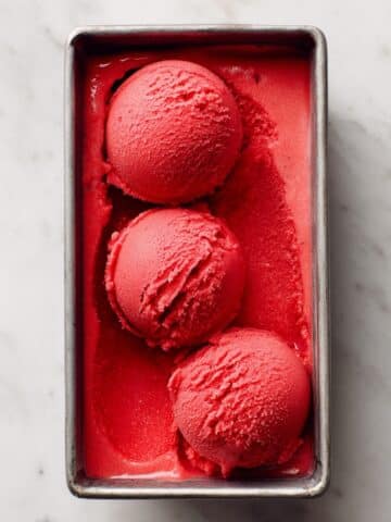 Delicious Strawberry Sorbet Recipe