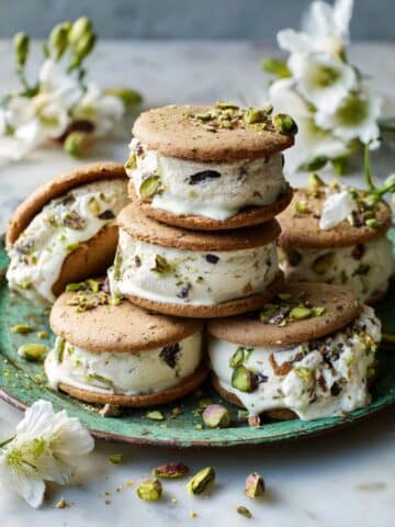 Pistachio Cookie Ice Cream Sandwiches Recipe