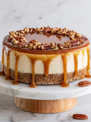 Dreamy Caramel Pecan Cheesecake Recipe