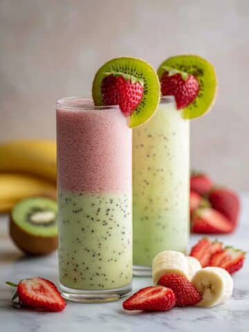 Coconut Strawberry Kiwi Smoothie Recipe