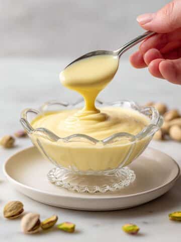 Creamy Pistachio Pastry Cream Recipe