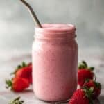 Strawberry Vanilla Yogurt Smoothie Recipe